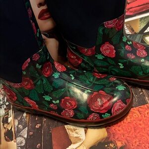 🌹 🪷 🌹 • ☔️ BOGS x Floral Vibes ☔️• 🪷 🌹 🪷